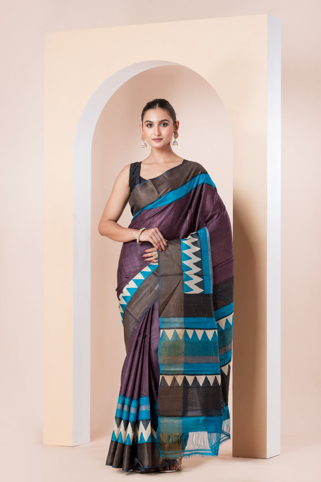 Zari Tussar silk saree- printed | SILK MARK CERTIFIED | SHOBITAM