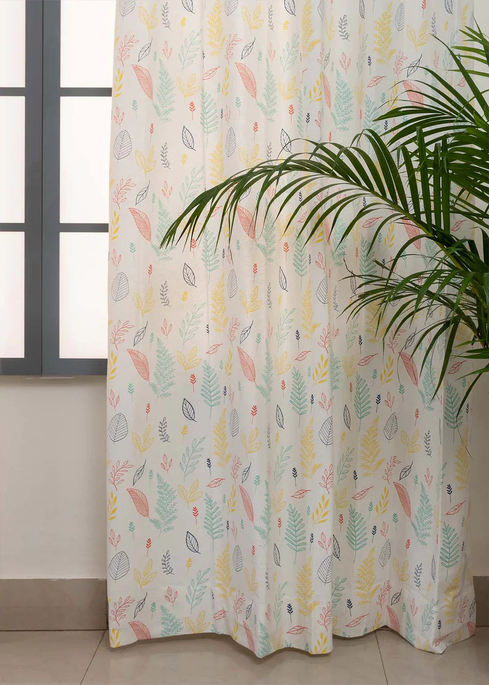 Falling Leaves 100% cotton floral curtain - Customizable for size, lining and headers