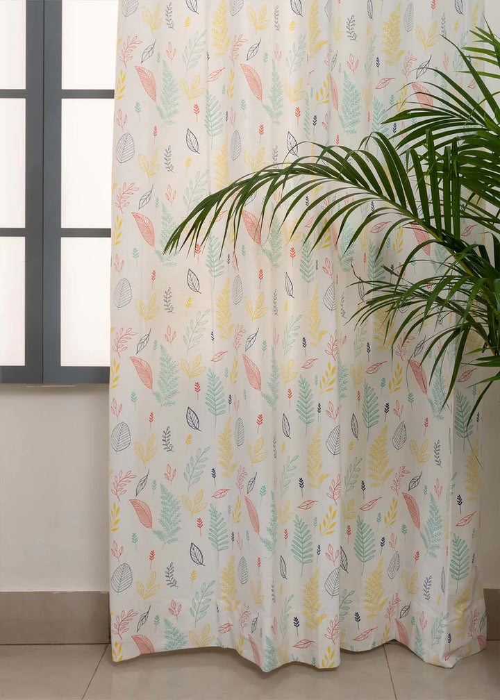 Falling Leaves 100% cotton floral curtain - Customizable for size, lining and headers