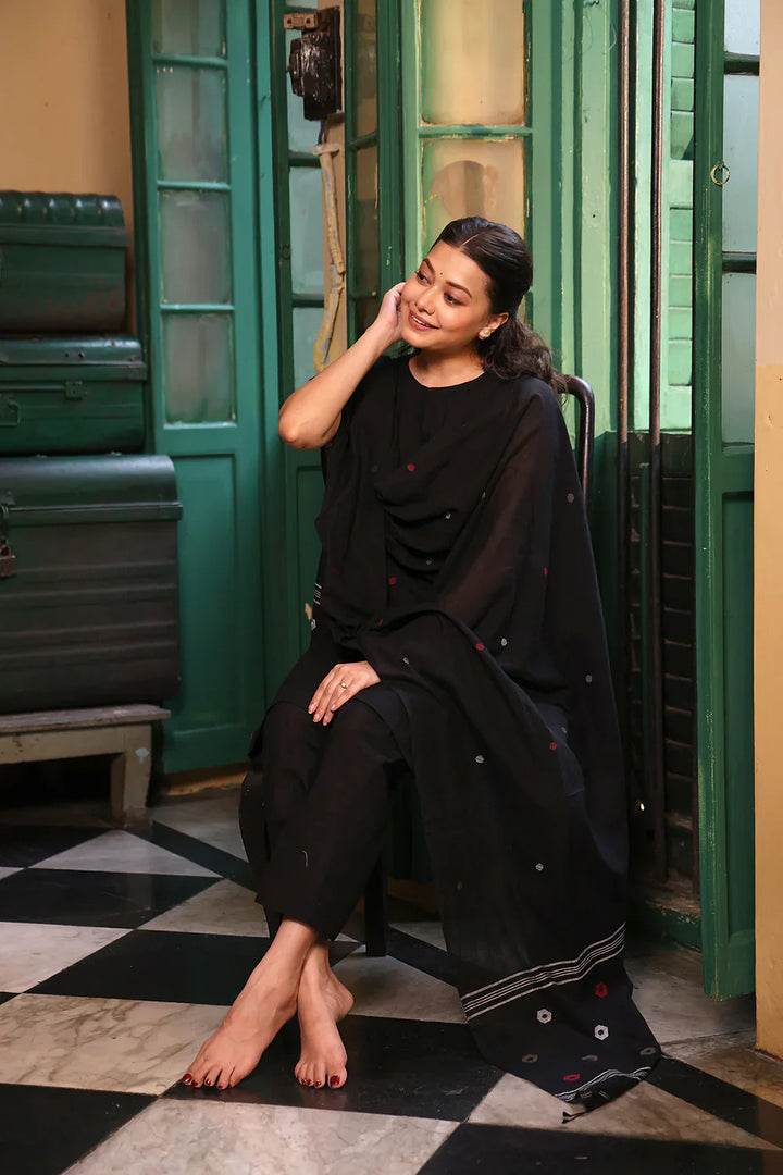 Black Pure Cotton Kurta Set With Jamdani Dupatta | SHOBITAM