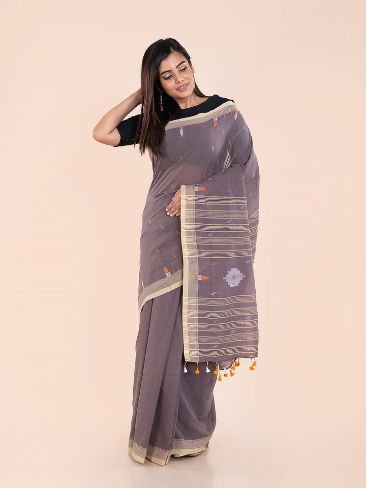 Gray Handloom Jamdani Cotton Saree With Minimal Border and Without Blouse Piece