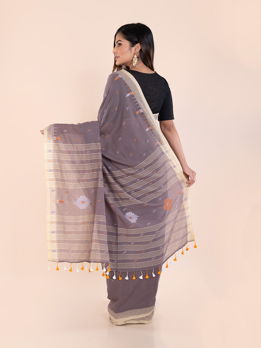 Gray Handloom Jamdani Cotton Saree With Minimal Border and Without Blouse Piece
