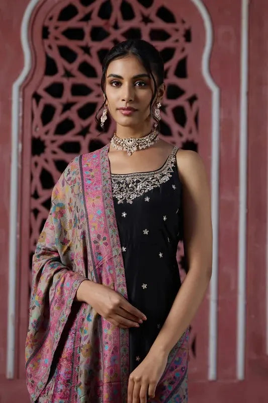 Shanaya Cashmere Stole | SHOBITAM