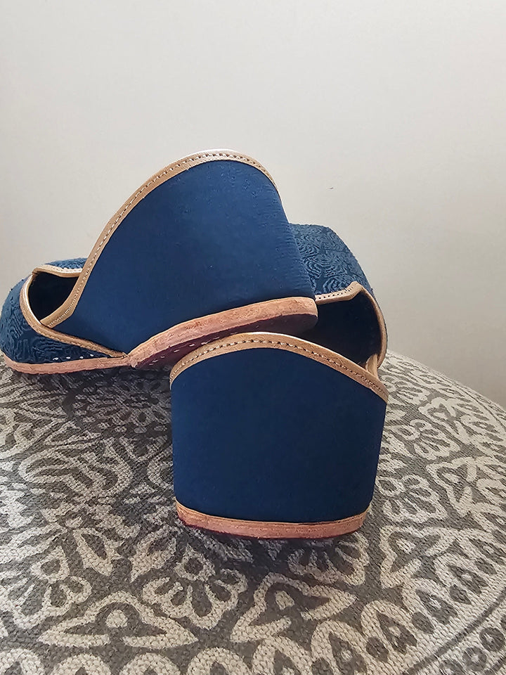 Shahid Blue Embroidery Jutti