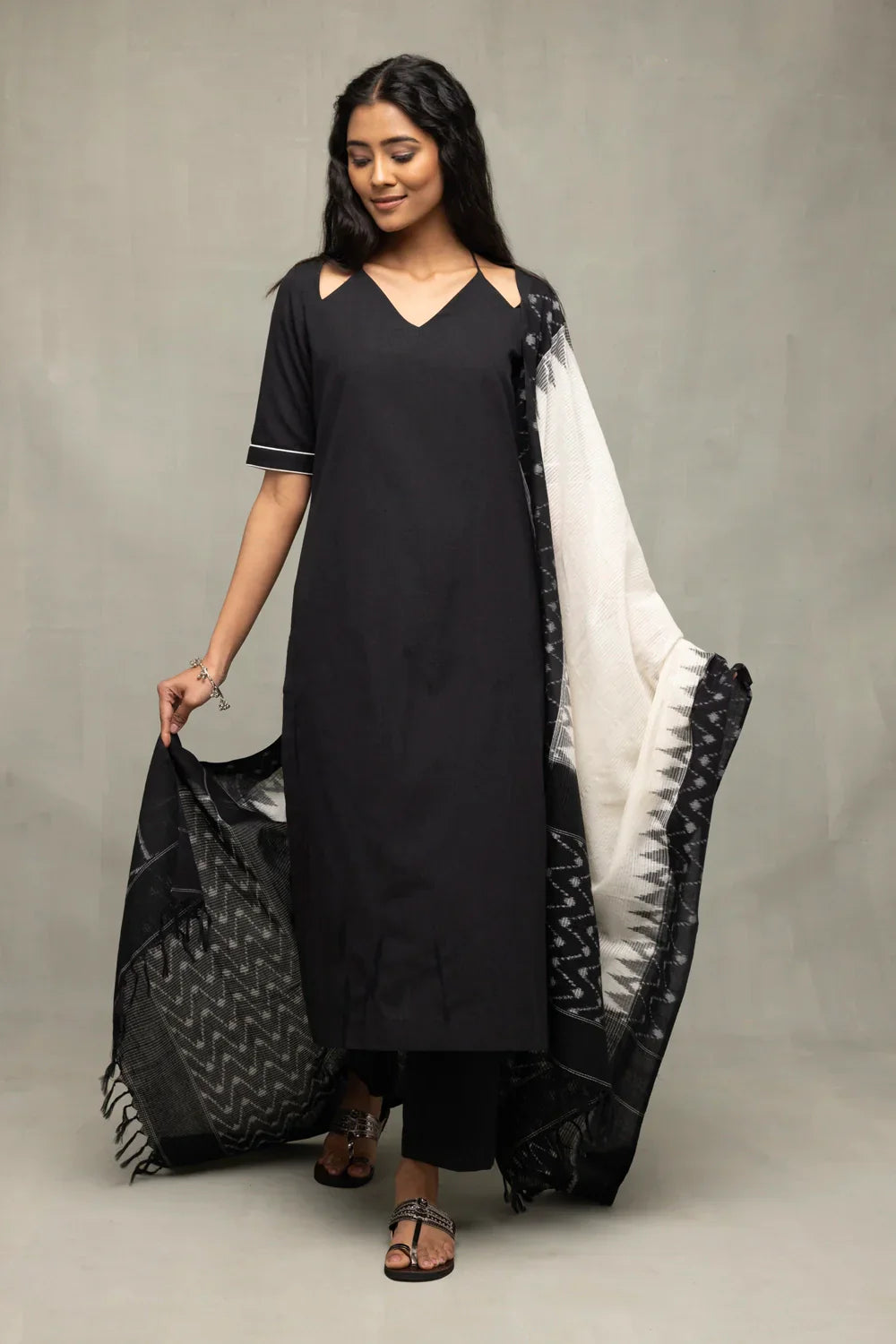 Handloom Black Pure Cotton Kurta Set WIth Ikkat Dupatta | SHOBITAM