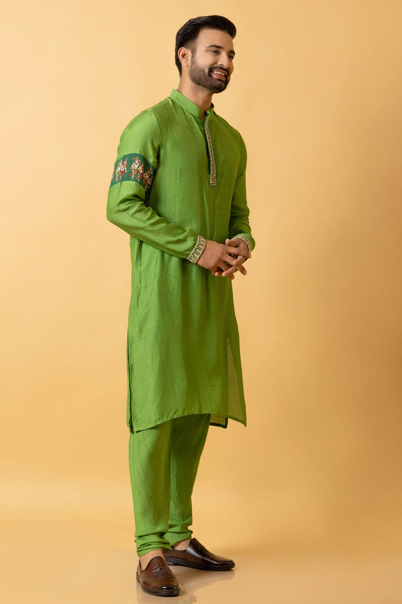 HIRAVA KURTA + CHURIDAR SET (set of 2) | SHOBITAM