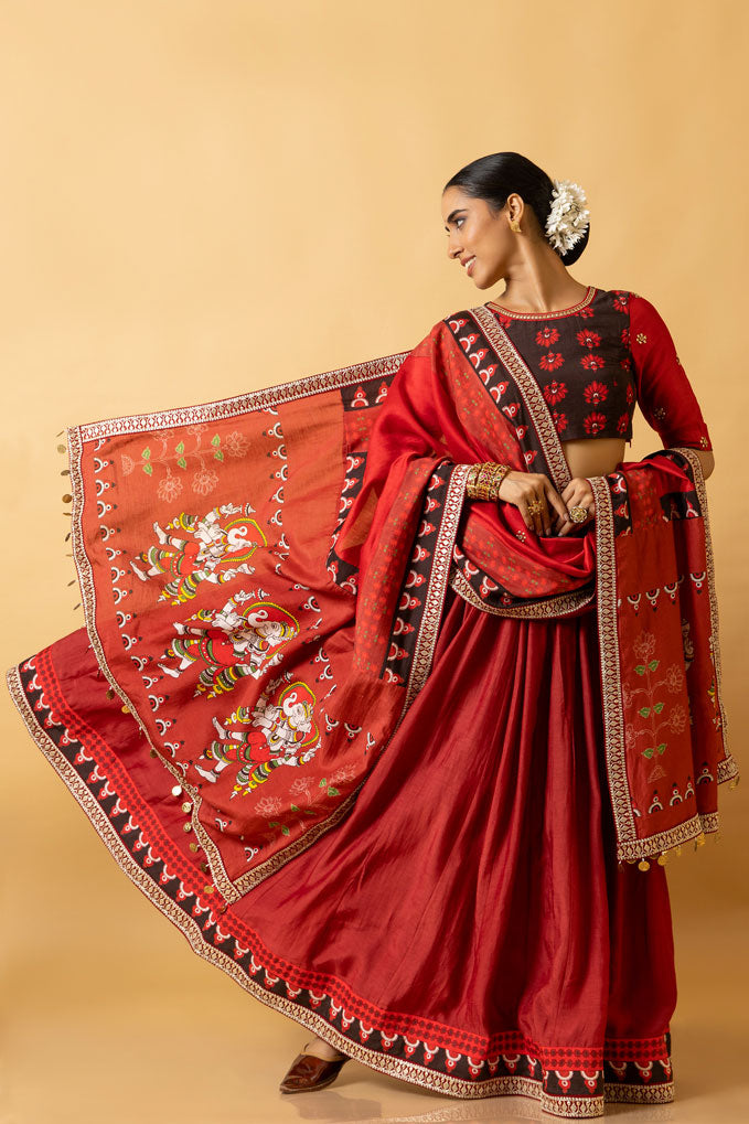 NATYA GANAPATI EMBROIDERED DUPATTA | SHOBITAM