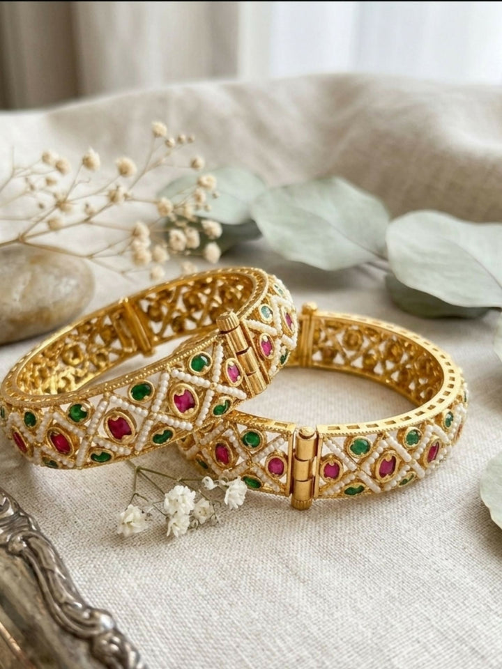 Antique Multicolour Gold Plated Polki Bangles | SHOBITAM