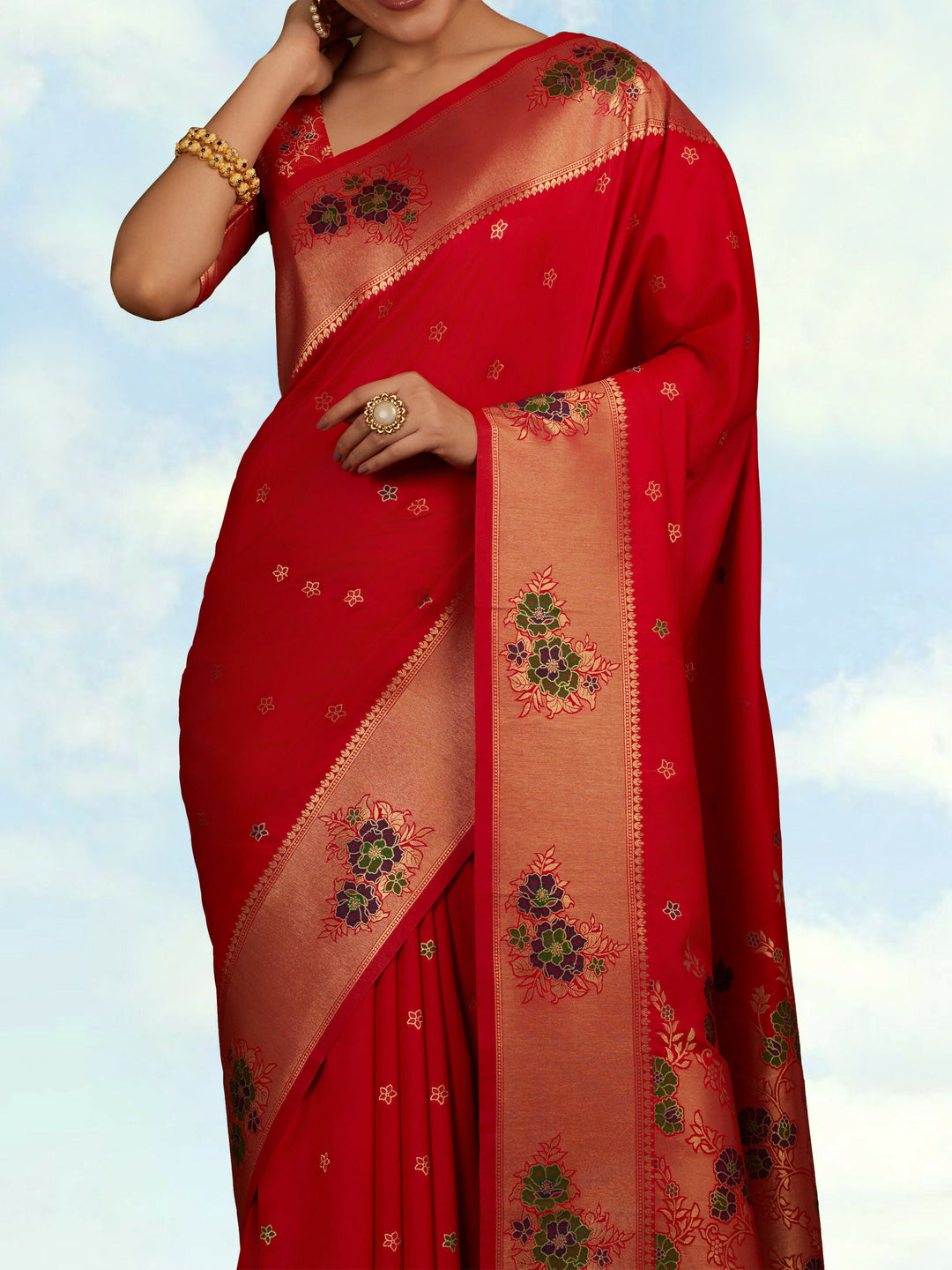 Red Woven Silk Blend Saree | SHOBITAM