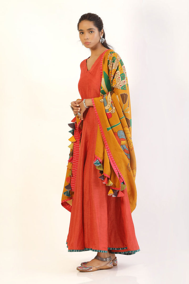 Vakratunda dupatta | SHOBITAM
