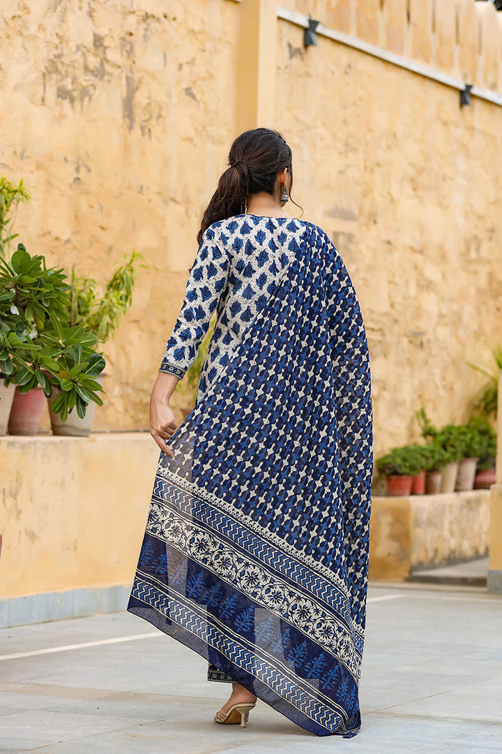 Off White Ethnic Motifs Printed Suit Set | SHOBITAM