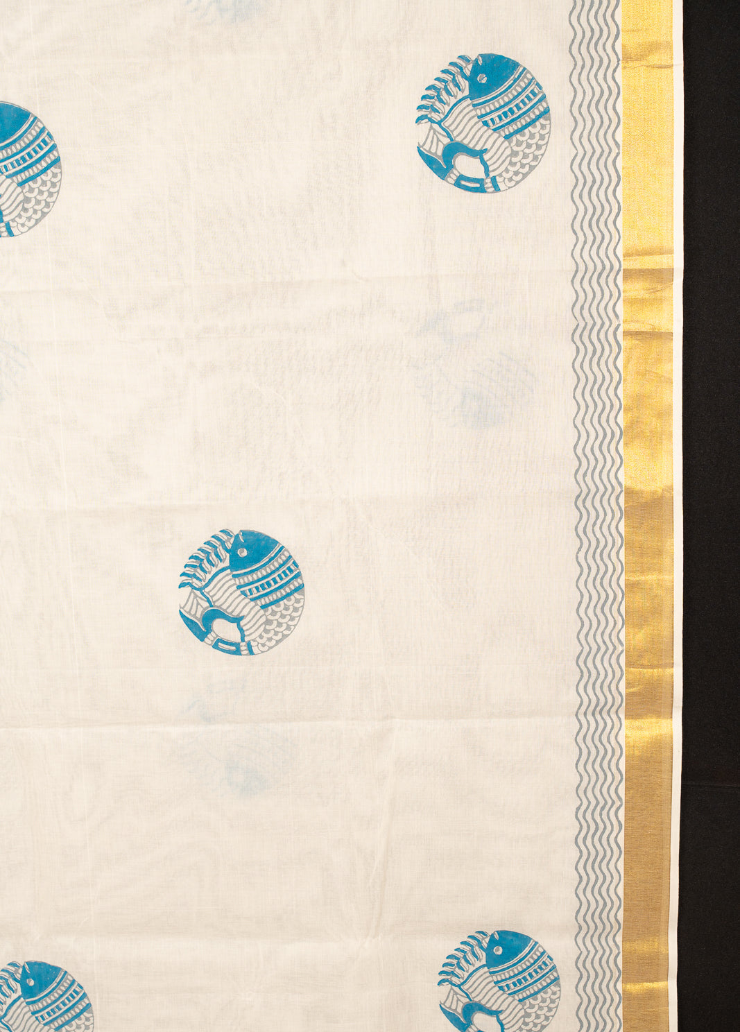 White Kasavu Fish Motif Zari Border Jugalbandhi Saree Meen | SHOBITAM