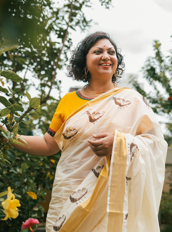 White Onam Kasavu Race-boat Motif Jugalbandhi Saree Vallamkali | SHOBITAM