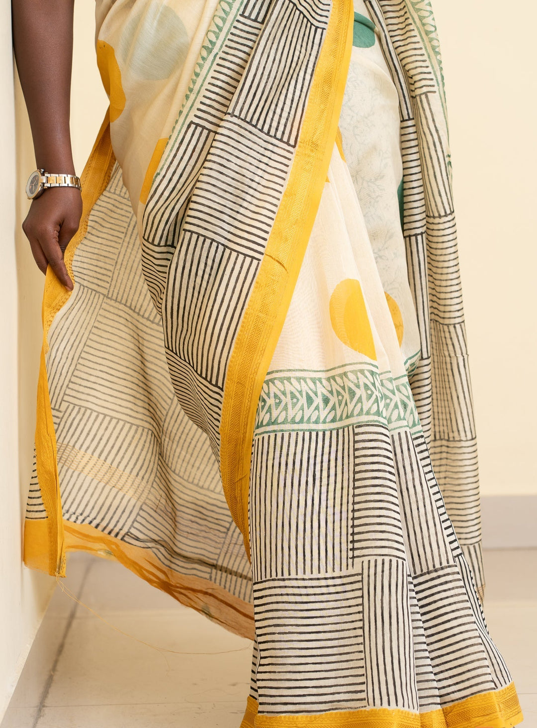 White with Black Maheshwari Bagru Handblock Printed Saree Circle Of Life | SHOBITAM