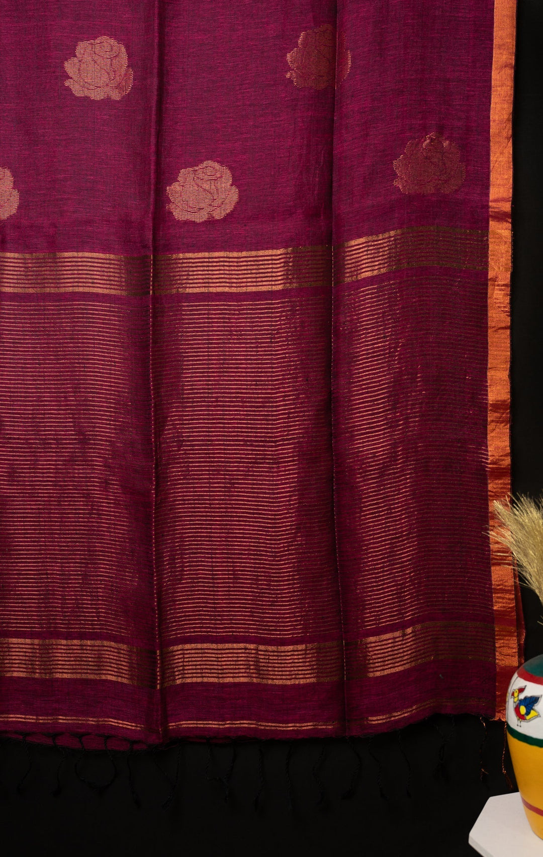 Wine Pink Handwoven Linen Jamdhani Saree Wine Love | SHOBITAM