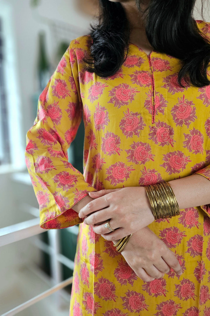 GULMOHAR Yellow Cotton Floral Print Kurta Set Of 2